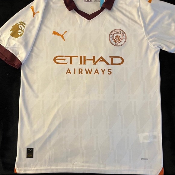 De Bruyne #17 Man City Small - Large jersey away white
Manchester - Picture 3 of 7
